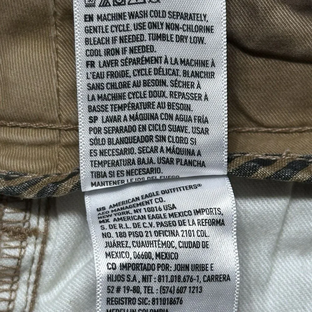 American Eagle Mens 30x32 Slim Straight Chino Pants Beige Flex Stretch EUC